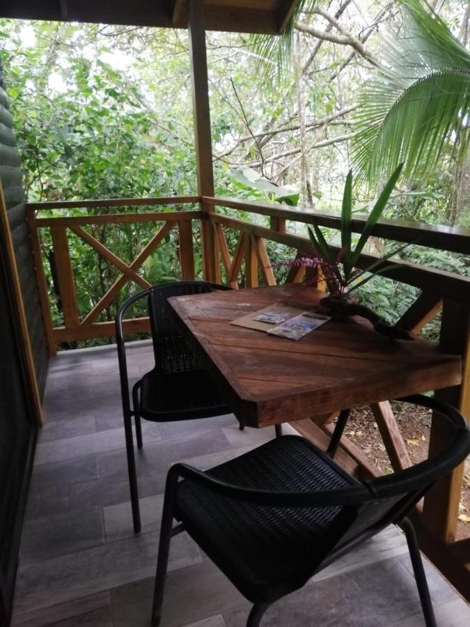 Casa El Colibri Bed & Breakfast Parrita Luaran gambar