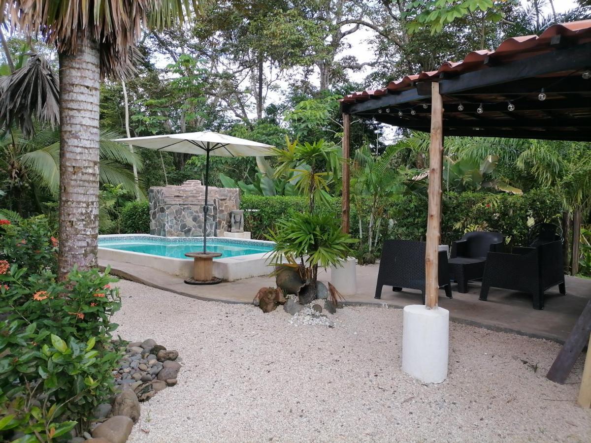 Casa El Colibri Bed & Breakfast Parrita Luaran gambar